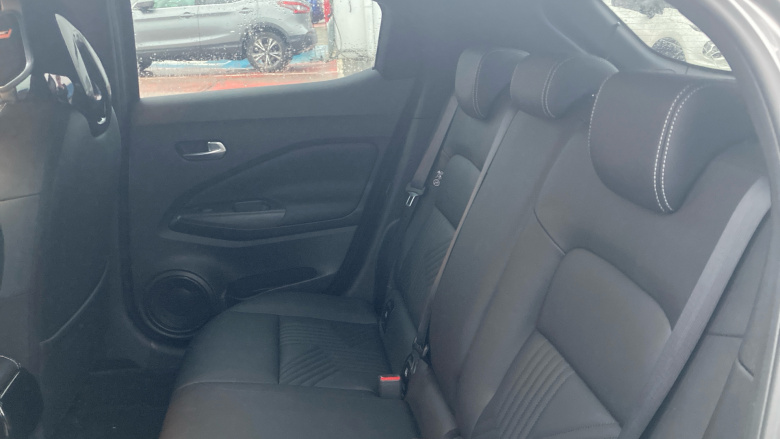 Nissan Juke 1.0 DiG-T Tekna 5dr Petrol Hatchback